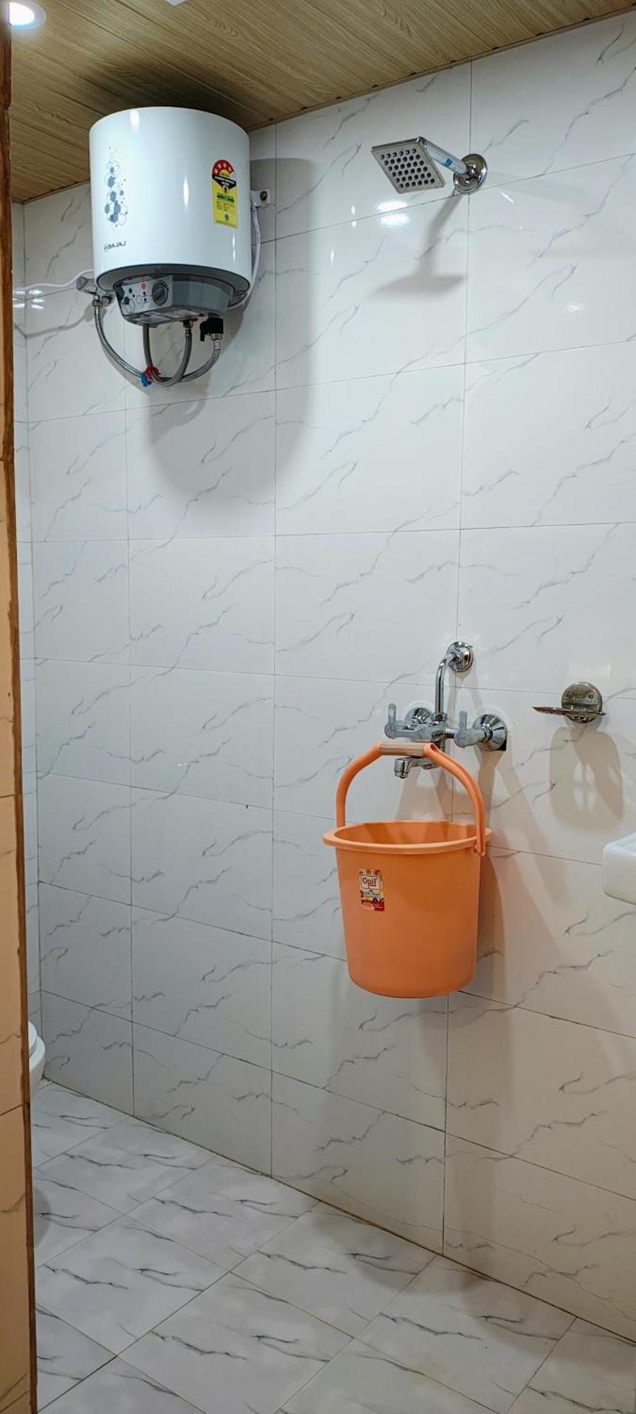 Ganga Sparsh Hotell Varanasi Exteriör bild
